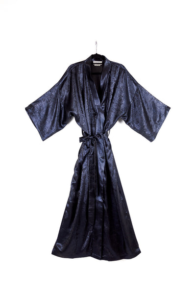 Glanzend navy kimono naar origineel japans patroon van een yukata