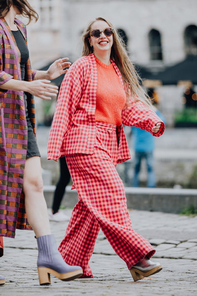 Kimonojacket in roze met rood ruitje